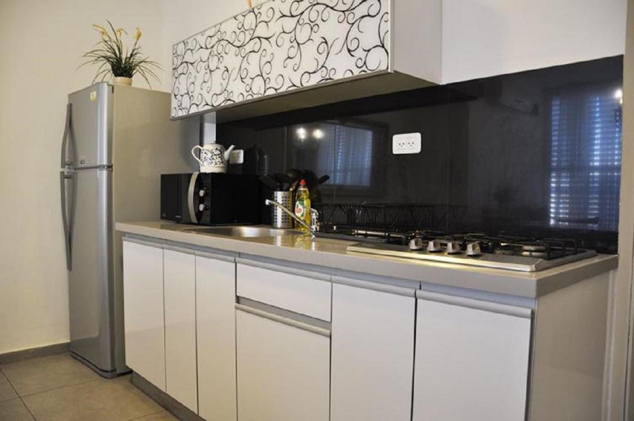 Gk Apartment Harmony Bat Yam Exterior photo