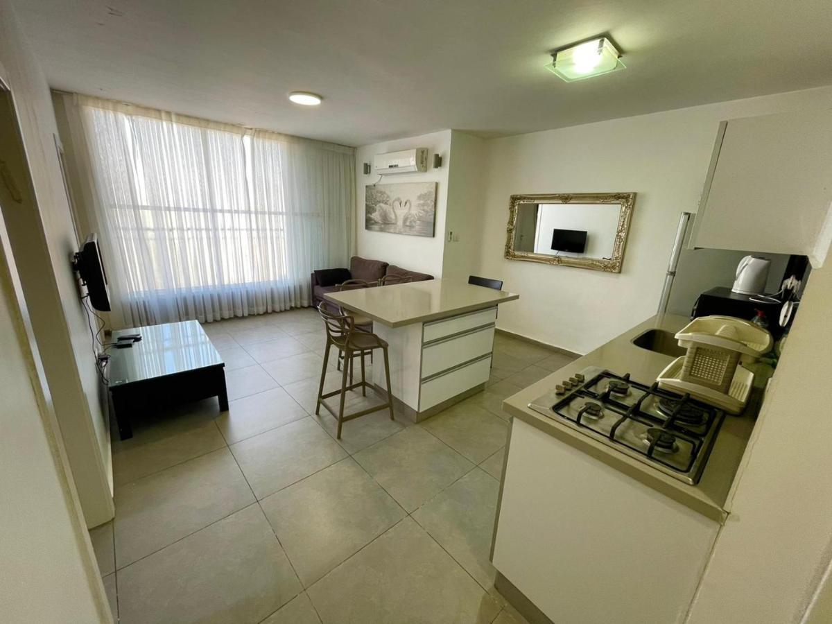 Gk Apartment Harmony Bat Yam Exterior photo