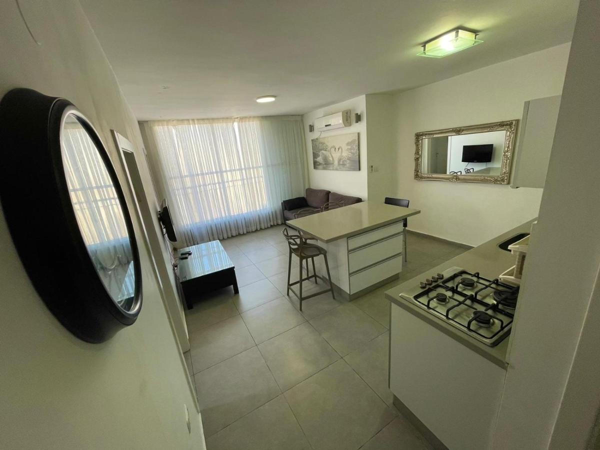Gk Apartment Harmony Bat Yam Exterior photo
